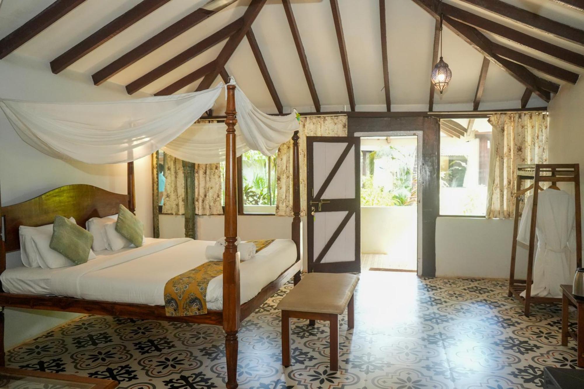 De Soul Sante Beach Resorts Morjim Goa Exterior photo